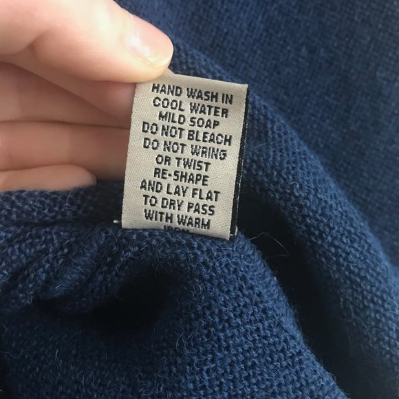 Beyond Threads Navy Alpaca Pleated Sweater, Size SM - Picture 5 of 5